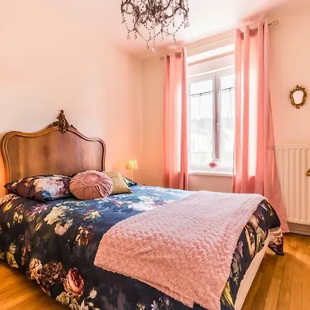 Holiday home Saperlipopette ! *