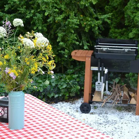 Holiday home Saperlipopette ! *